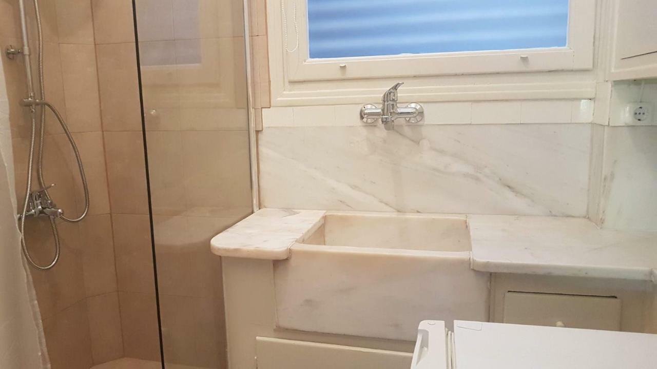 Violet Errathens Apartment - Athens Center, 7 Bd, 3 Bath Buitenkant foto