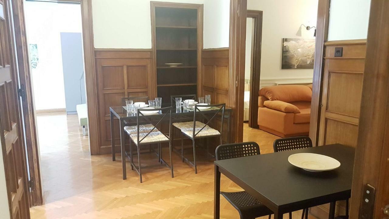 Violet Errathens Apartment - Athens Center, 7 Bd, 3 Bath Buitenkant foto