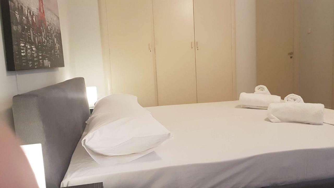 Violet Errathens Apartment - Athens Center, 7 Bd, 3 Bath Buitenkant foto