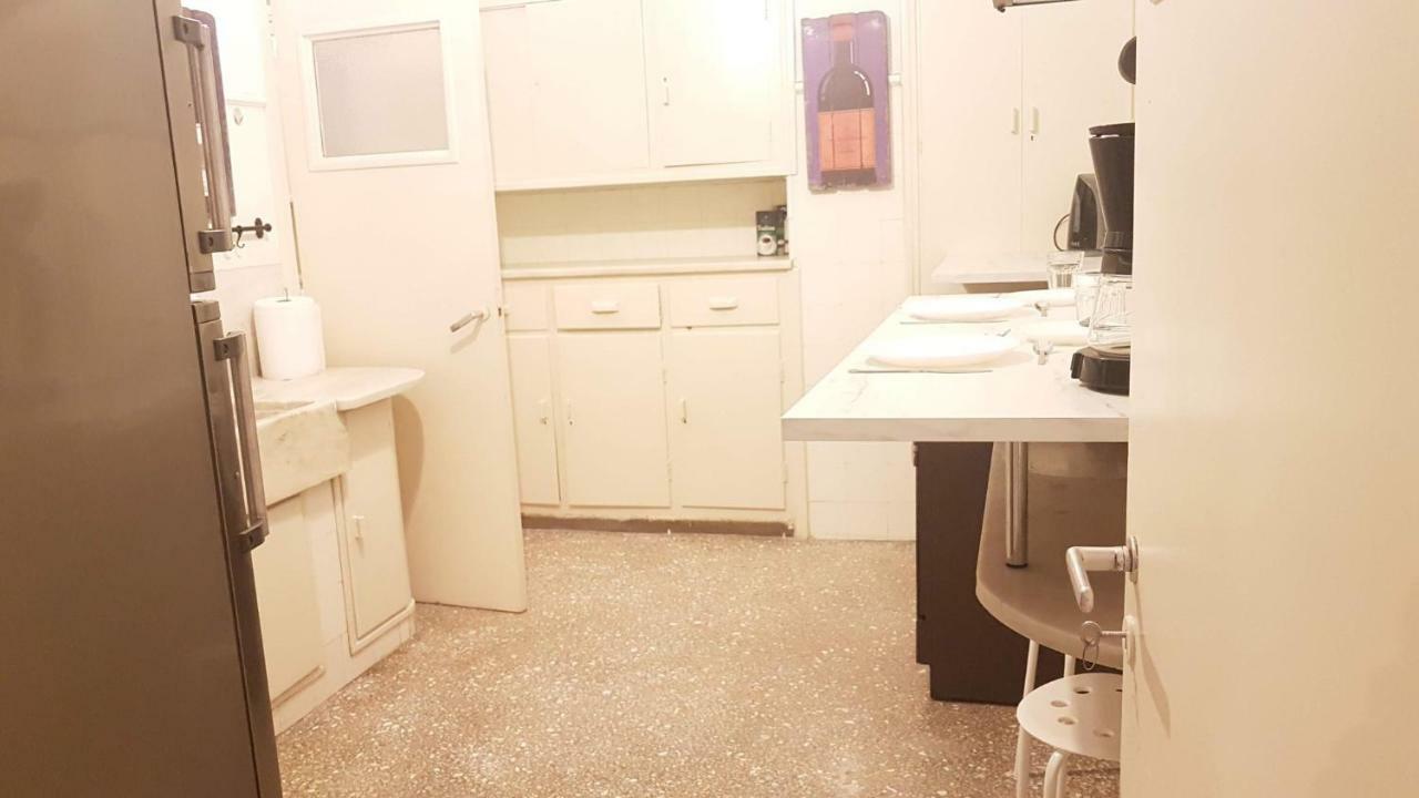 Violet Errathens Apartment - Athens Center, 7 Bd, 3 Bath Buitenkant foto